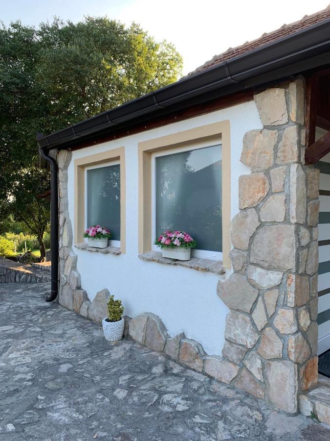 Kuca Za Iznajmljivanje Andrija Ljubuski Exterior photo